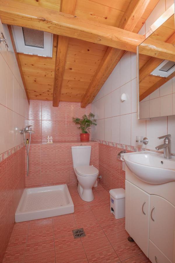 Pantheon Attic Apartment Alonnisos Town Ngoại thất bức ảnh